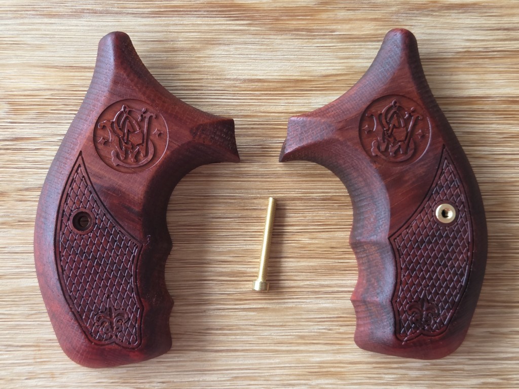 Plaquettes en palissandre pour revolver Smith & Wesson Hand Ejector 1896 .32 S&W Long